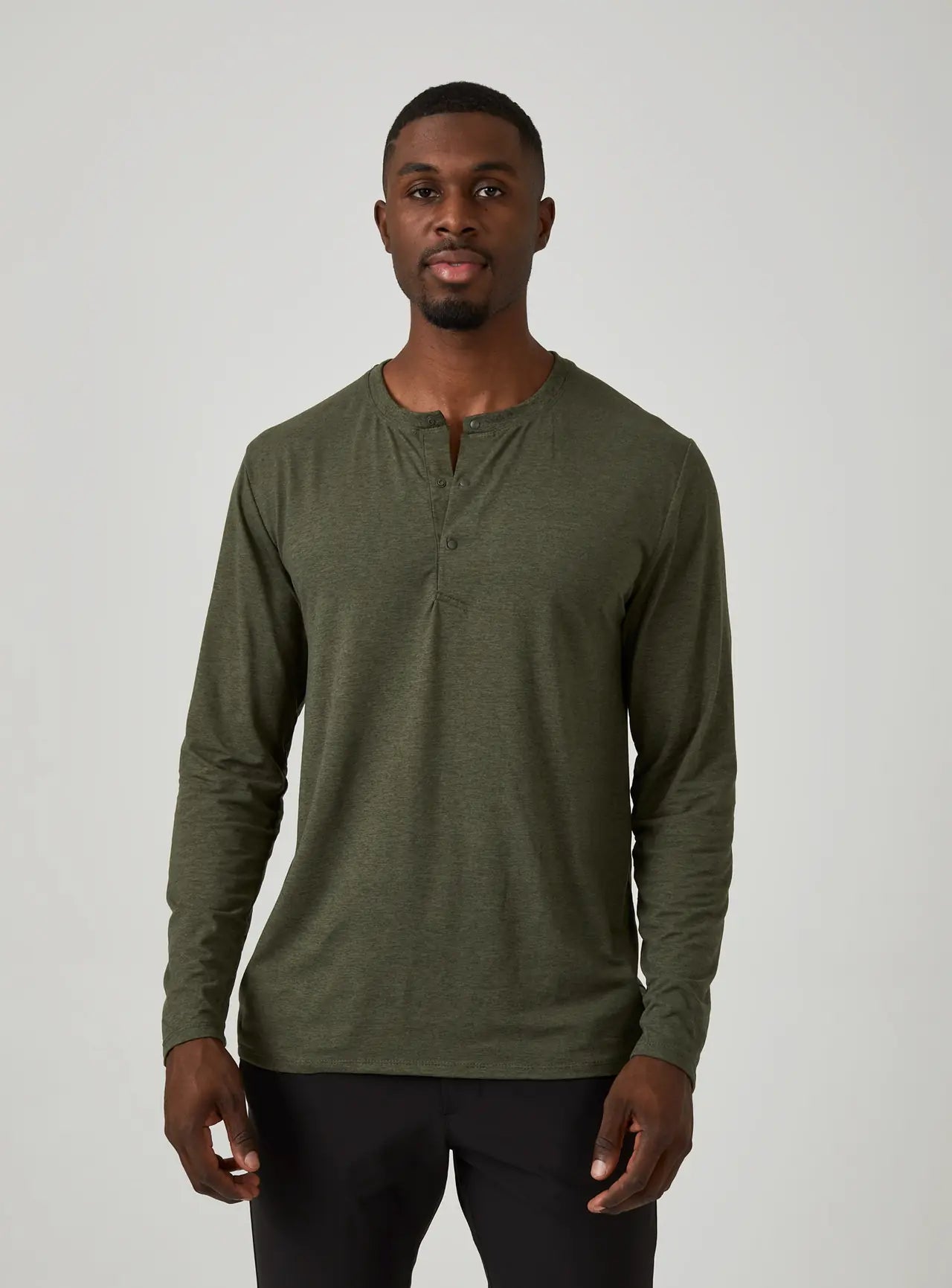 Core Henley - Olive