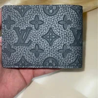 Louis Vuitton Men Wallet M81574